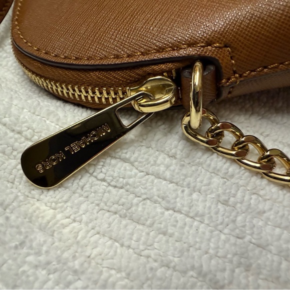 Michael Kors Brown Crossbody chain purse - Picture 4 of 16
